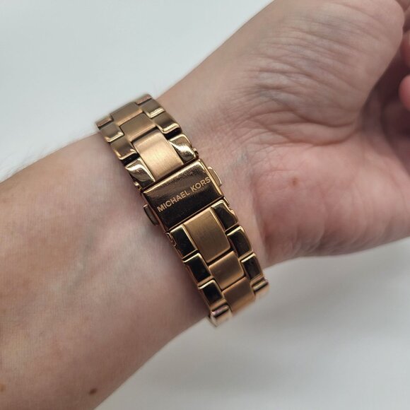 Michael Kors Women's Ritz MK5921 Rose Gold Stainless-Steel Quartz Watch - Picture 2 of 13